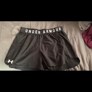 UNDER ARMOUR SHORTS💪